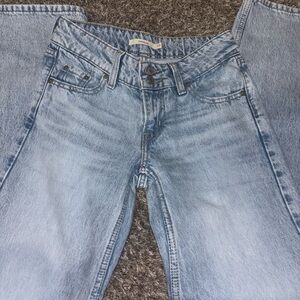 Levi's Low Rise Jeans